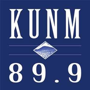 Escucha KBOM - KUNM 88.7 FM en la aplicación