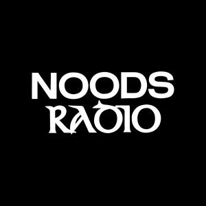 Escucha Noods radio en la aplicación
