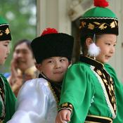 Podcast ====== "Амьдралын үгс", "Сайн мэдээ", "Сайн мэдээний дуу" / Халимаг-Ойрад, Элут, Дуншян, Монгол хэл дээр, Орос, Мандарин хэлээр ======