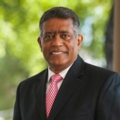 Podcast Prédicas del Pastor José Agüero