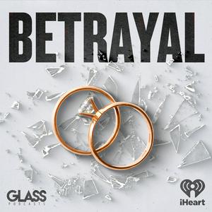 Escucha Betrayal: Seasons 1, 2, 3 en la aplicación