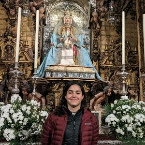 Escucha El Santo Rosario en la aplicación