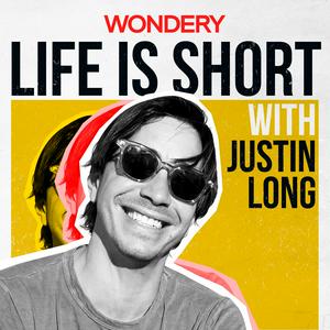 Escucha Life is Short with Justin Long en la aplicación