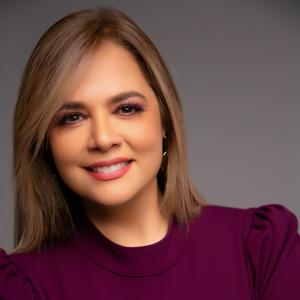 Escucha Una Vida Mejor con Christy Muller en la aplicación